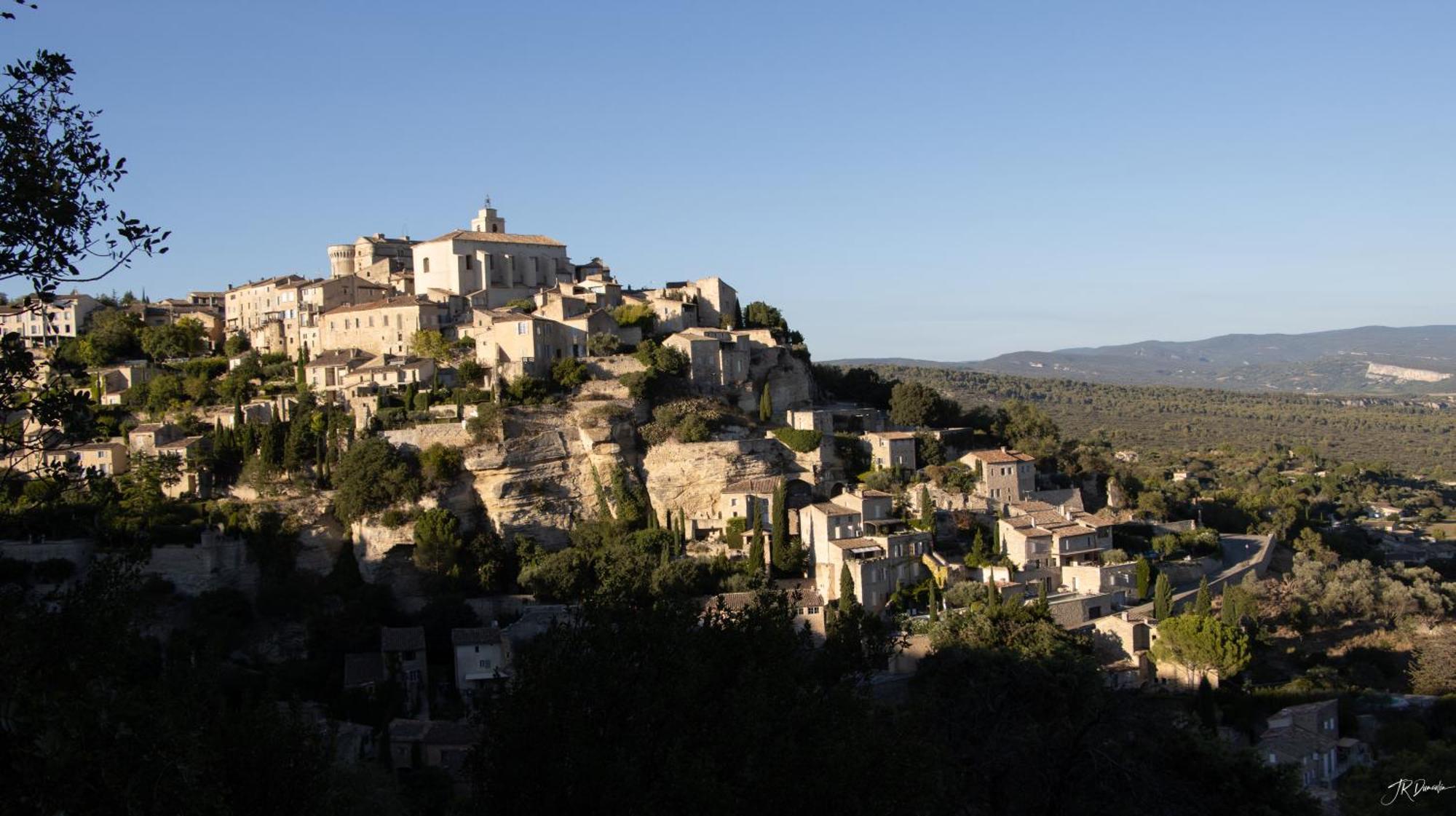 Studio Dans Le Luberon Cereste Экстерьер фото